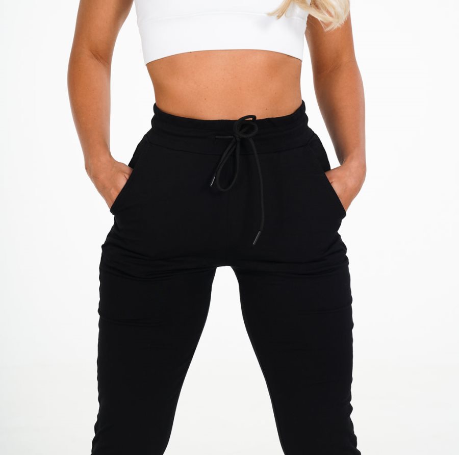 Black Women's NVGTN Relax Jogger Dubai | uKDlAd6x