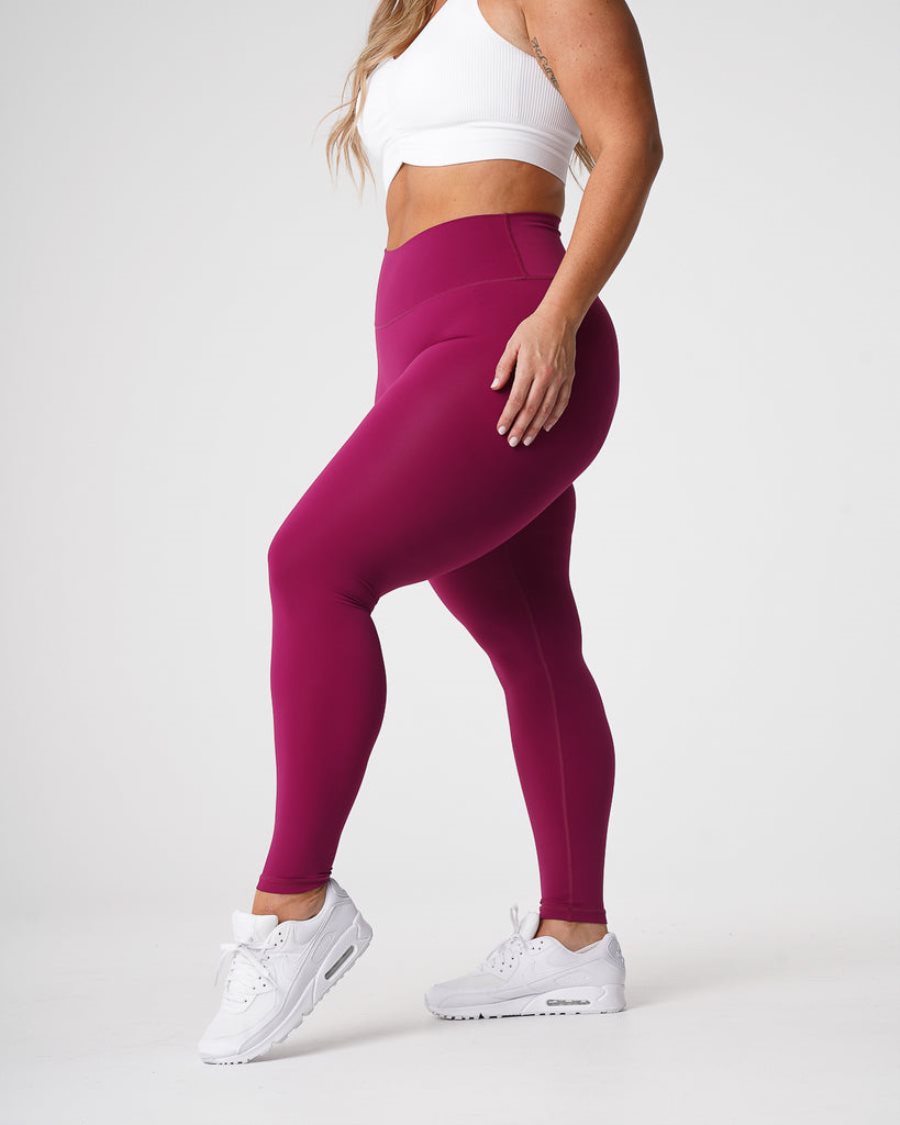 Burgundy Women's NVGTN Signature 2.0 Leggings Dubai | QXeKqVVZ