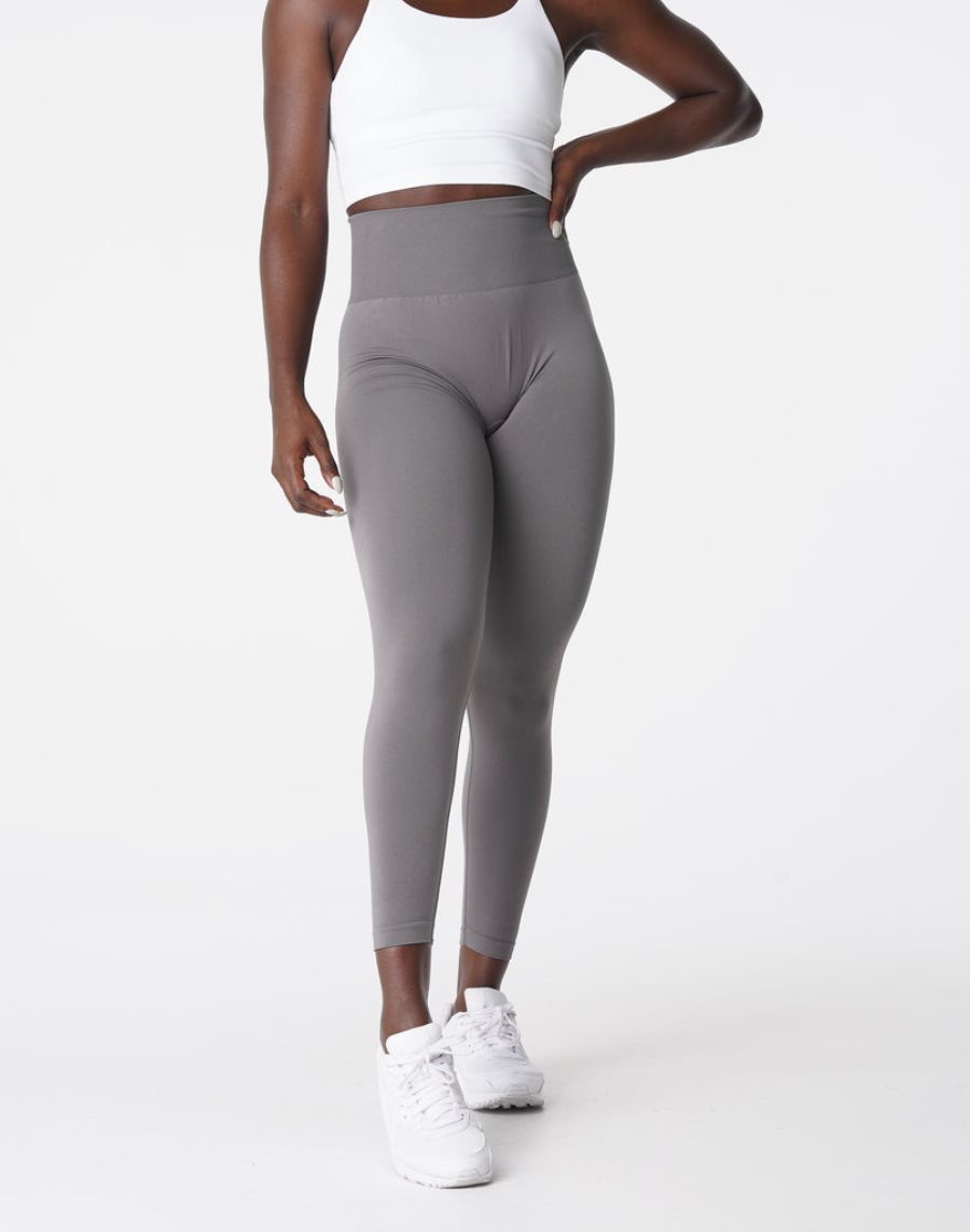 Deep Grey Women's NVGTN Solid Seamless Leggings Dubai | sucQTThb