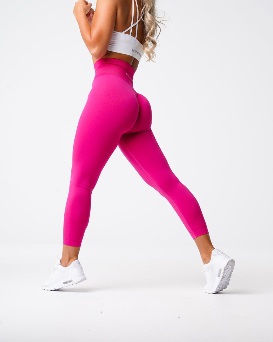 Deep Pink Women's NVGTN Solid Seamless Leggings Dubai | LiScvn6G