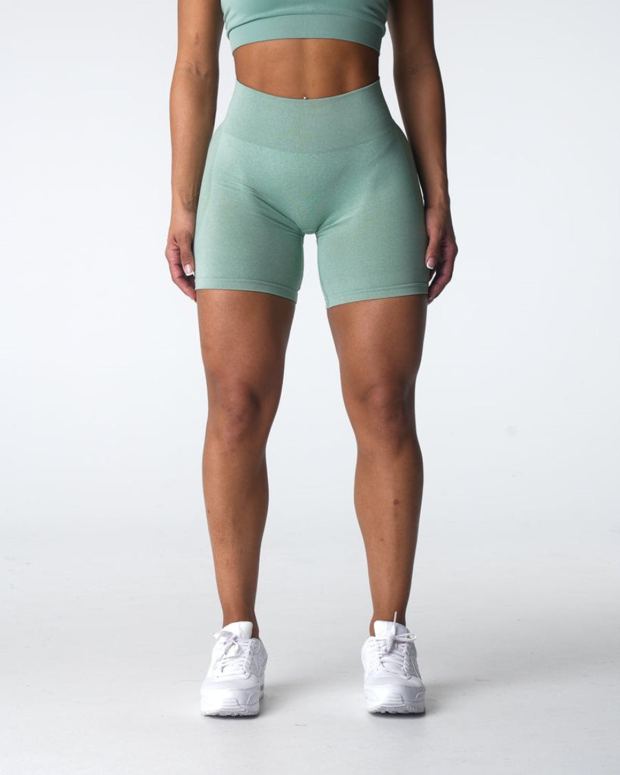 Green Women's NVGTN Contour Seamless Shorts Dubai | hpy0AS6D