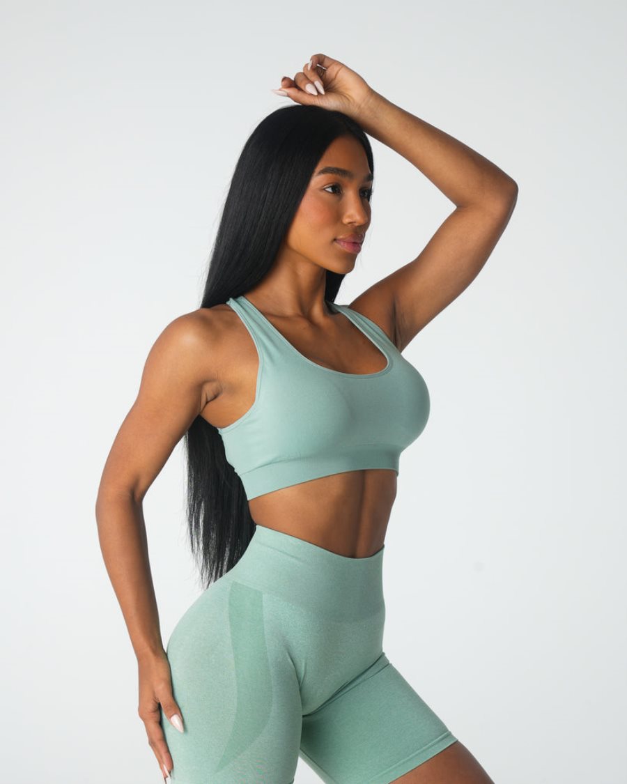 Green Women's NVGTN Inspire Seamless Sports Bra Dubai | WMxCkVvz