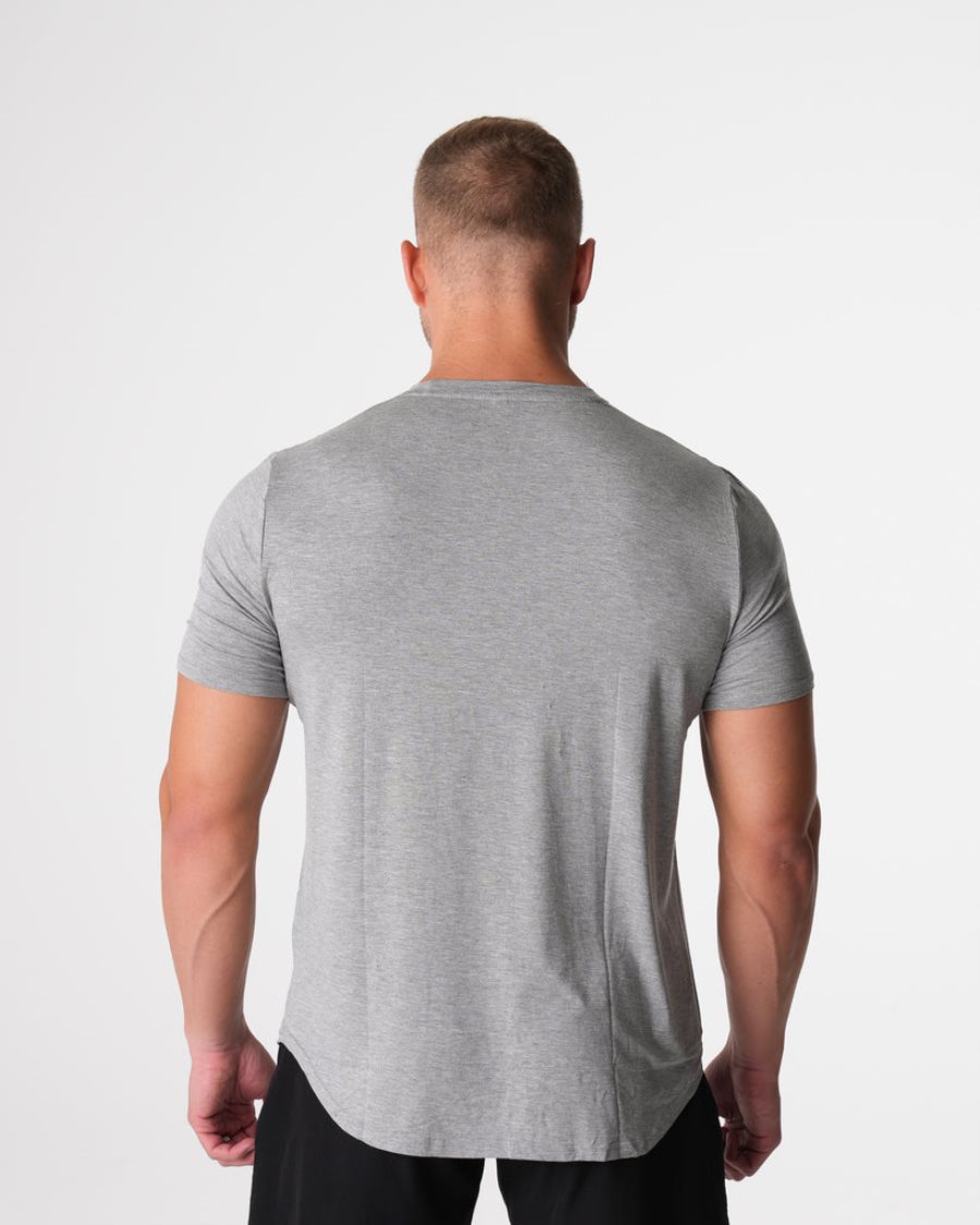 Grey Men's NVGTN Tech Fitted T Shirts Dubai | 1zduoM3q