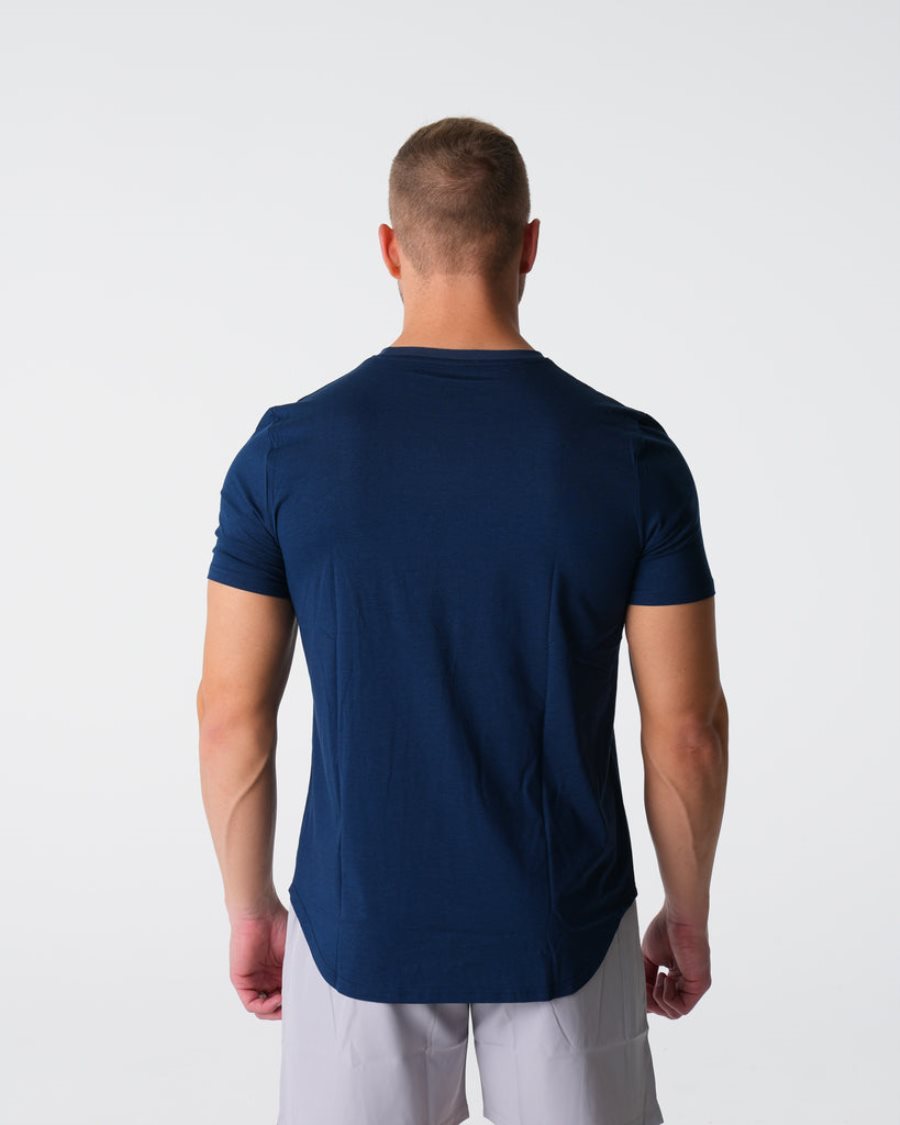 Navy Men's NVGTN Pulse Fitted T Shirts Dubai | reGA1xrl