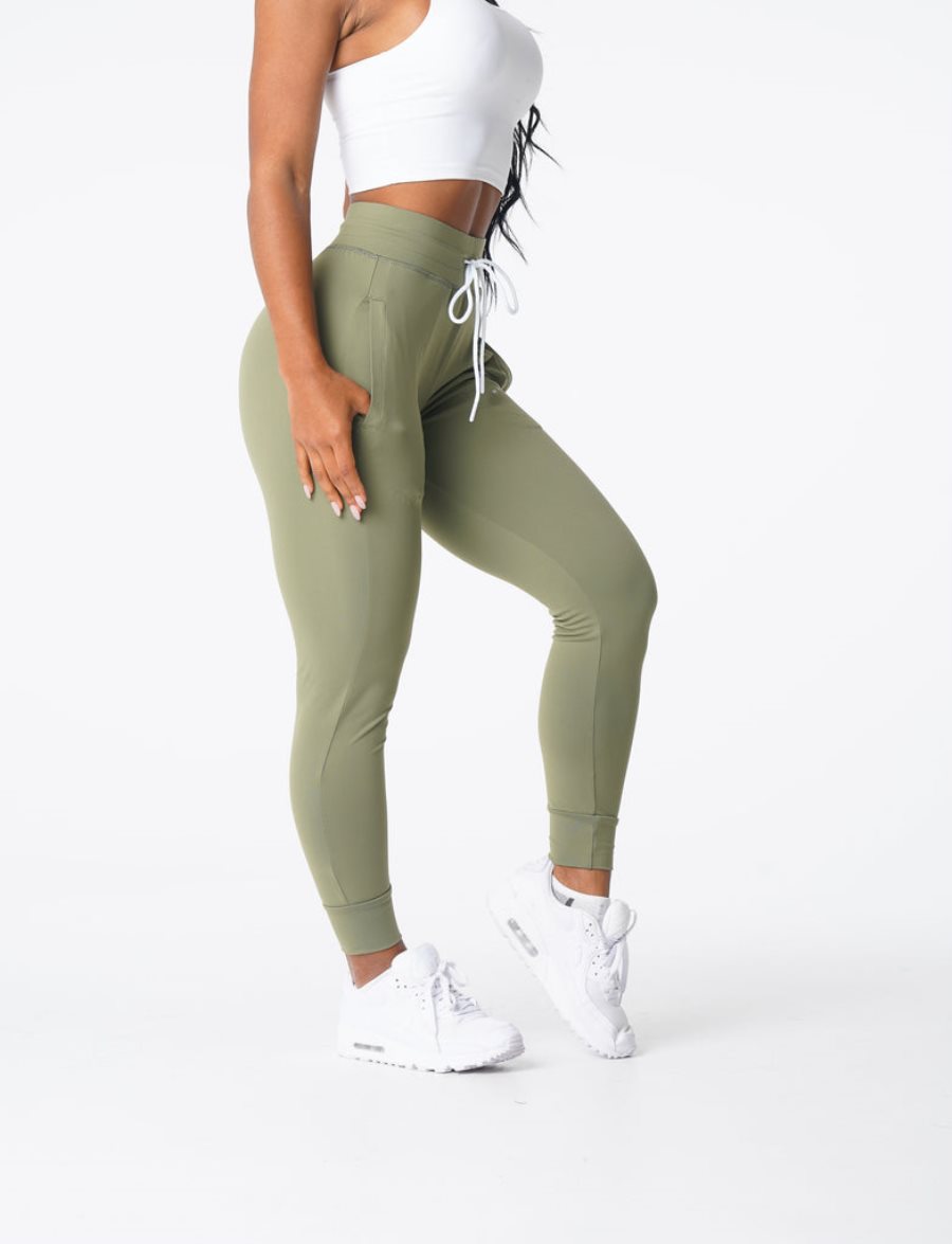 Olive Women's NVGTN Joggers Jogger Dubai | pya9k8iA