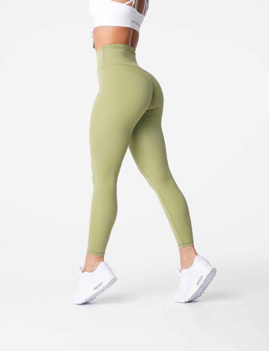 Olive Women's NVGTN Signature 2.0 Leggings Dubai | DmVnuPrX