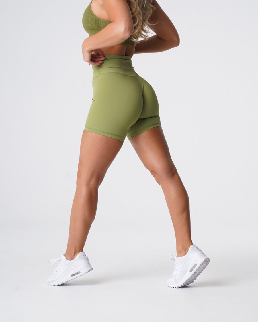 Olive Women's NVGTN Signature 2.0 Shorts Dubai | R6KQT2Gf