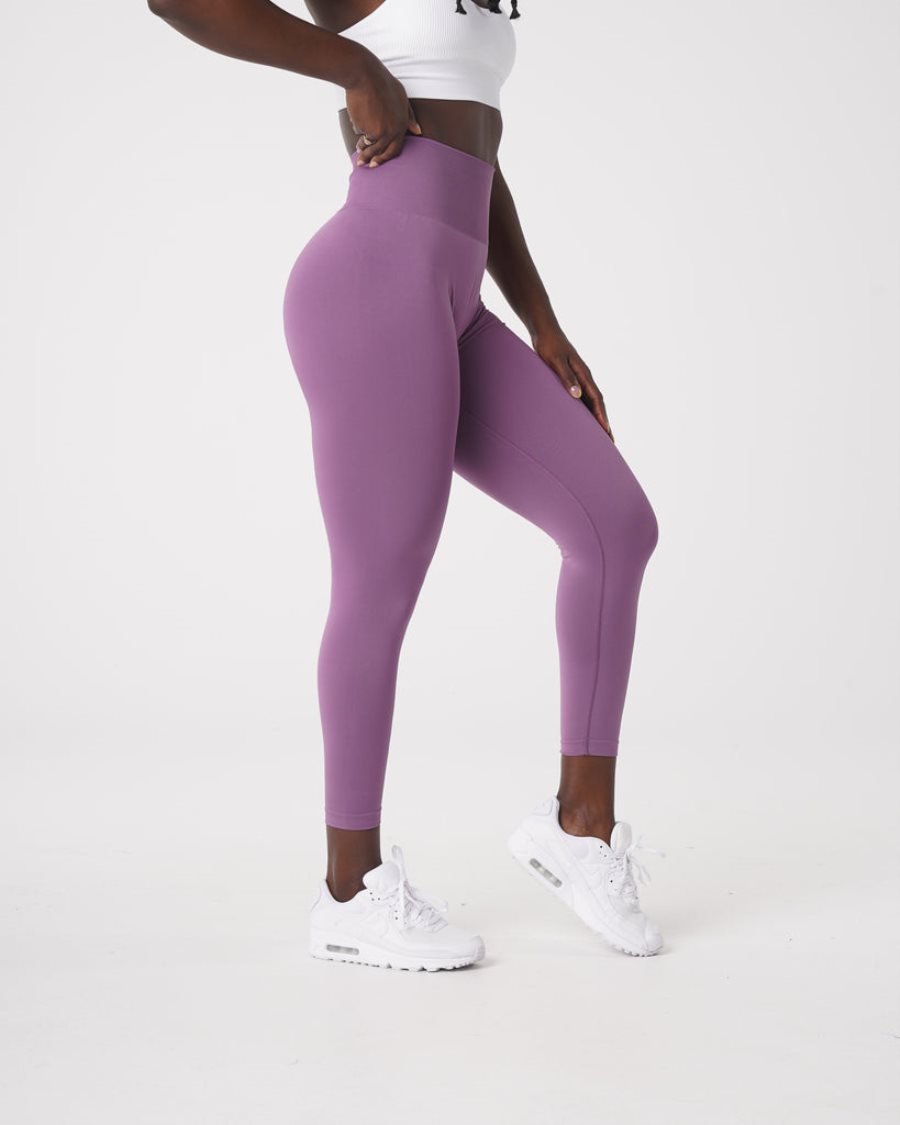 Purple Women's NVGTN Solid Seamless Leggings Dubai | dJb21LLz