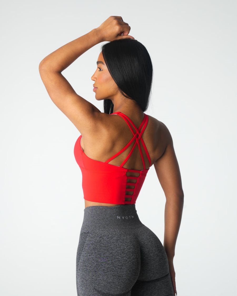 Red Women's NVGTN Matrix Sports Bra Dubai | KepaNQhm