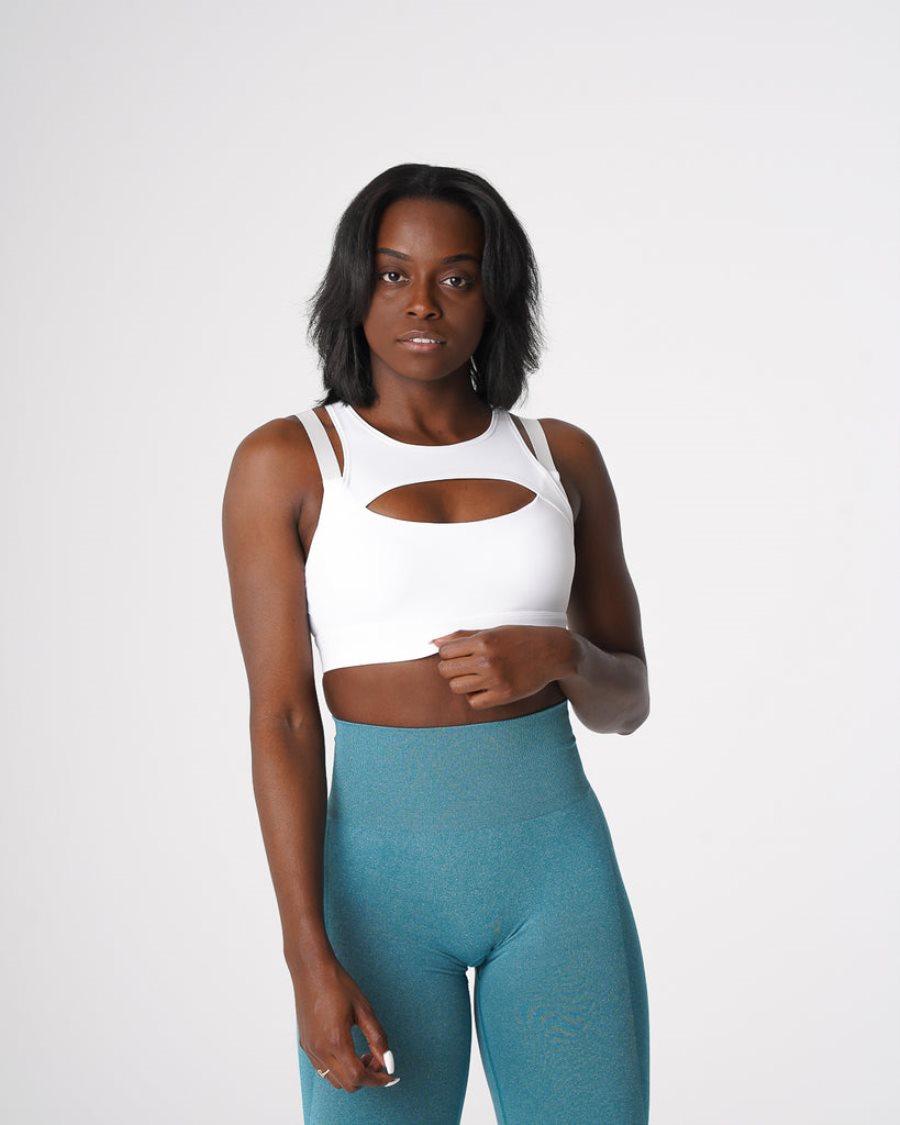 White Women's NVGTN Apex Sports Bra Dubai | tR5PDL3N