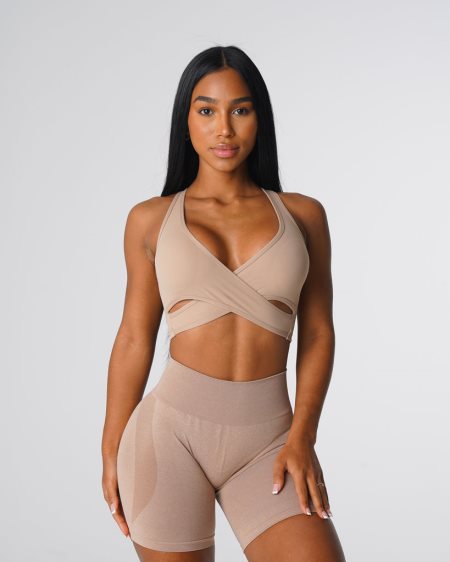 Beige Women's NVGTN Radiance Sports Bra Dubai | BGyRfDnK