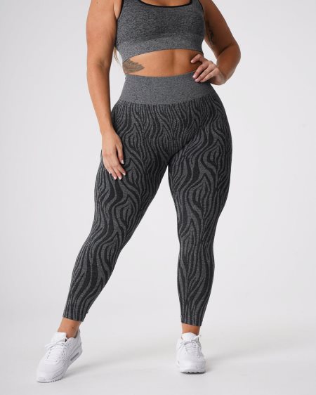 Black Women's NVGTN Zebra Seamless Leggings Dubai | rAK3Kb3W