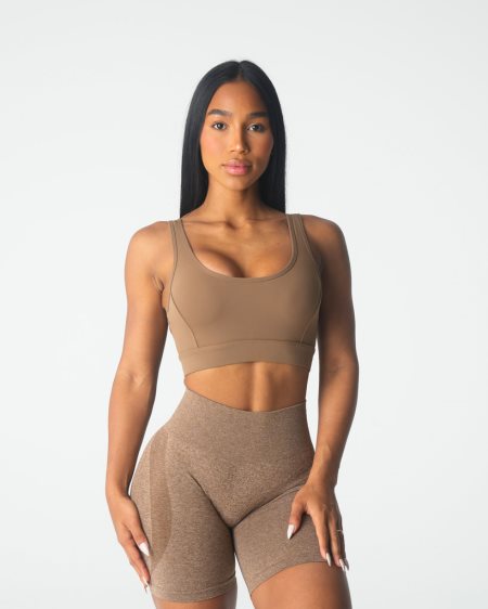 Brown Women's NVGTN Allure Sports Bra Dubai | xlzEBVlb