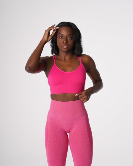 Fuchsia Women's NVGTN Flourish Seamless Sports Bra Dubai | HS5Q1qrK