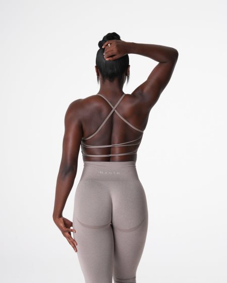 Grey Brown Women's NVGTN Invincible Seamless Sports Bra Dubai | GIGCjn6c