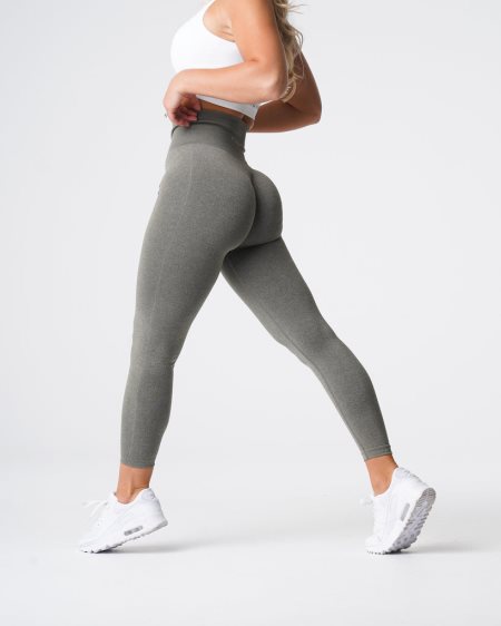 Khaki Green Women's NVGTN NV Seamless Leggings Dubai | 4vZEp1FO