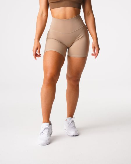 Khaki Women's NVGTN Signature 2.0 Shorts Dubai | WmmNaemF