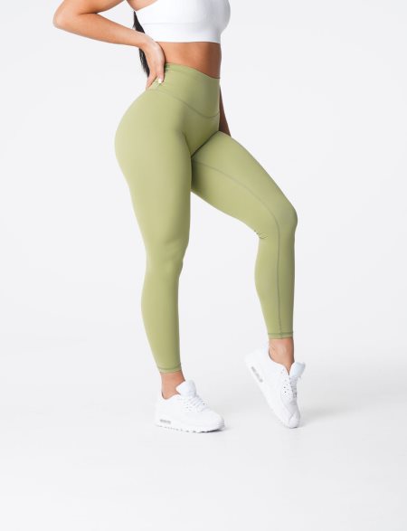 Olive Women's NVGTN Signature 2.0 Leggings Dubai | DmVnuPrX