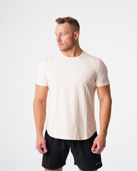 White Men's NVGTN Pulse Fitted T Shirts Dubai | P5MDOz5E